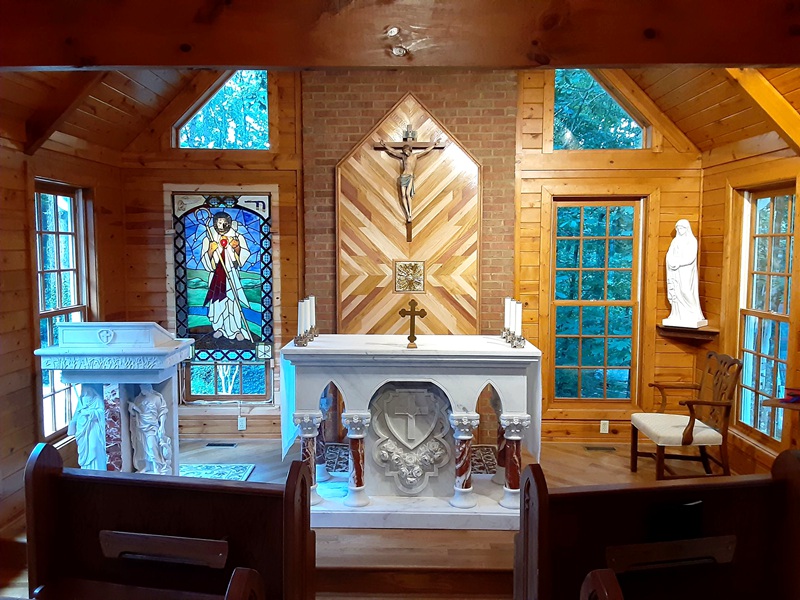 Marble altar, pulpit placed in the church